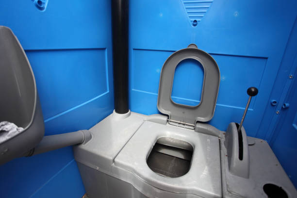 Best Standard Portable Toilet Rental in Bellevue, WI